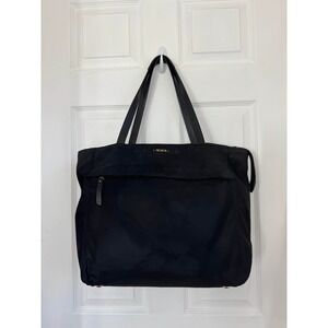 Tumi Voyageur Small M Tote Women's Black Nylon Zipper Double Handle Shopping Bag